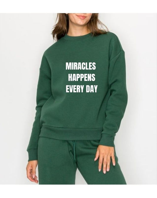 GRAPHIC SWEATSHIRT MIRACLES